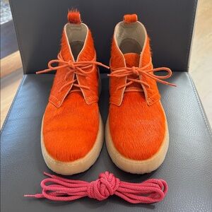 ZARA CLARKS® X ZARA LEATHER /FUR ANKLE BOOTS ORANGE .